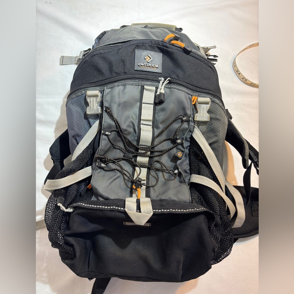 Outdoor Gear Osprey-Inspired Black and Gray Backpack